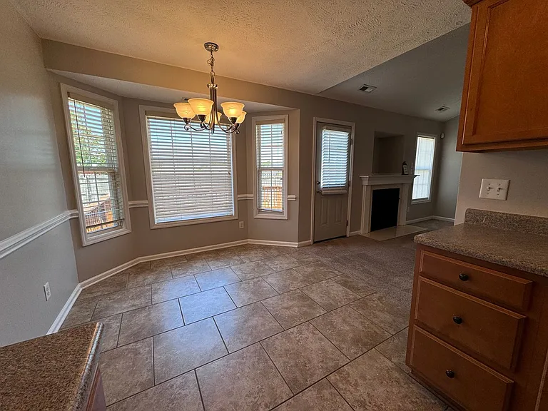 2212 Chasewater Rd — Photo 3
