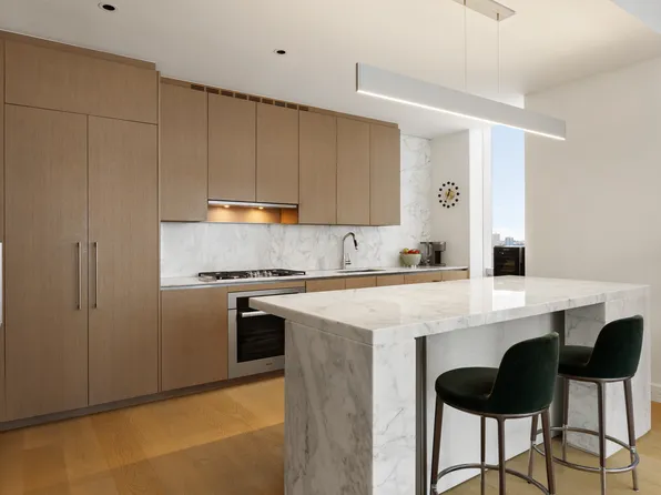 15 Hudson Yards image 3 of 9