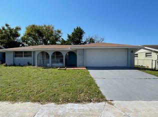 8847 Goshen Ln, Port Richey, FL 34668