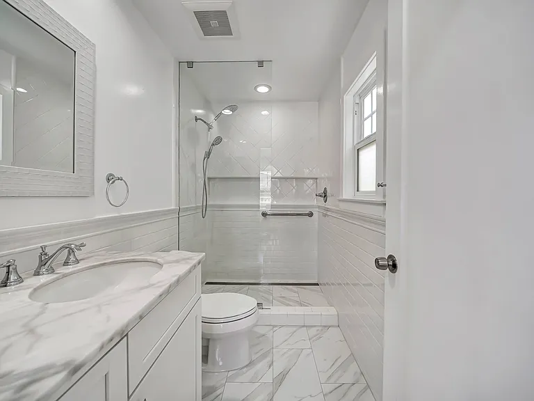 20 Anchorage St — Photo 44