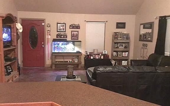 4th image of 530 County Road 4681