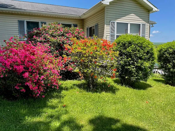 143 Flannery Rd, Somerset, PA 15501