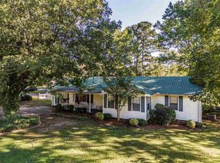 409 Pecan Ave, Albertville, AL 35950