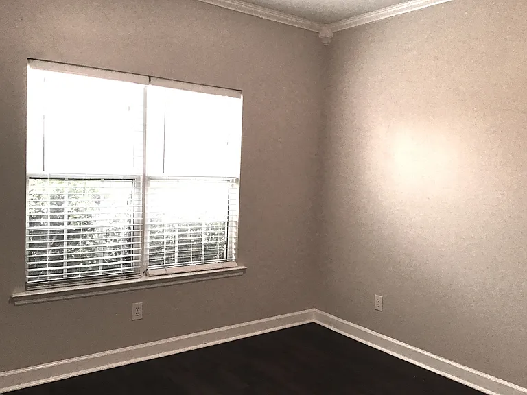 202 Curico Ln — Photo 18