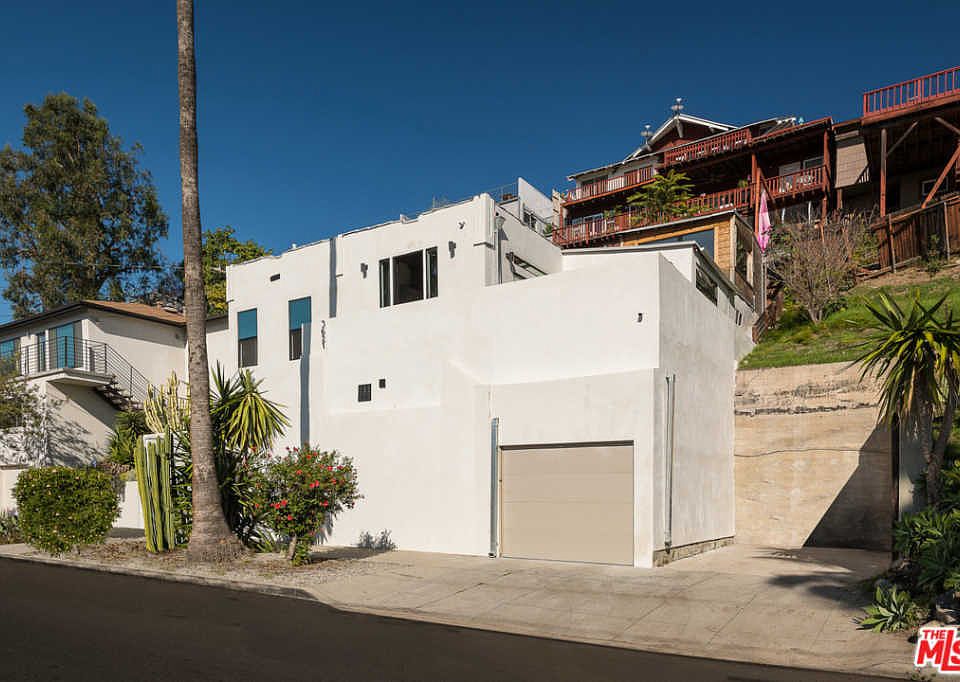 1st image of 3621 Effie St