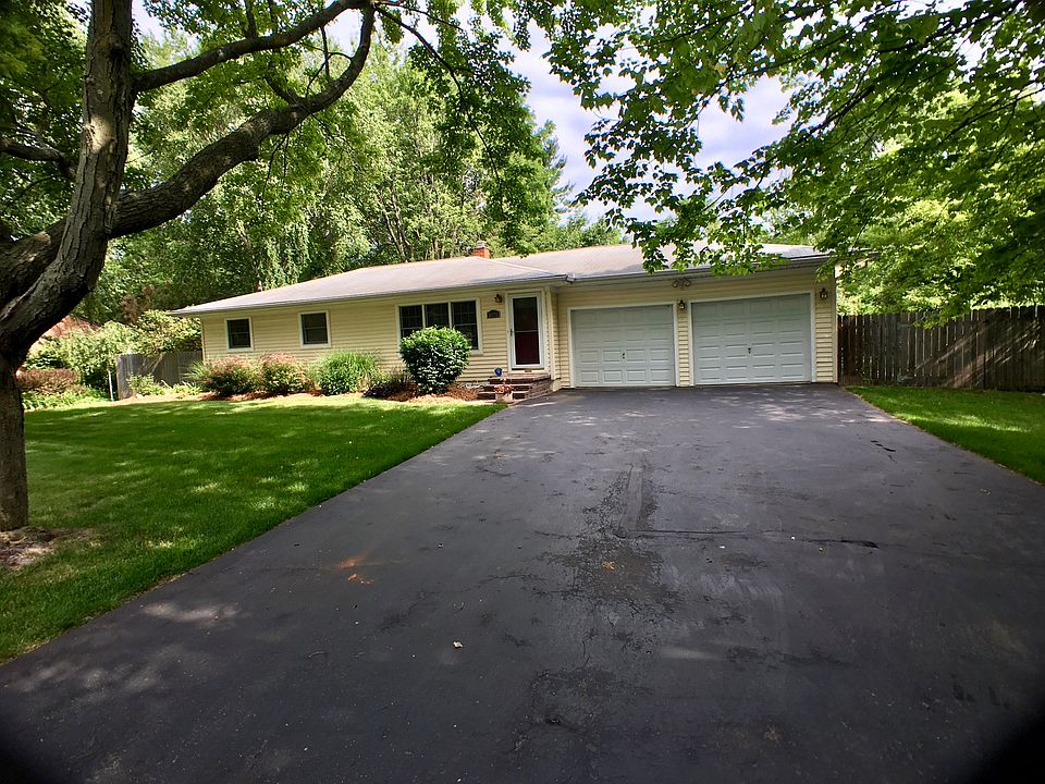 1st image of 6172 Adamson Dr