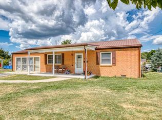 570 E Marshall St, Wytheville, VA 24382