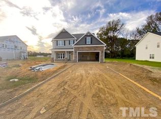 105 Abbington Pl, Pikeville, NC 27863