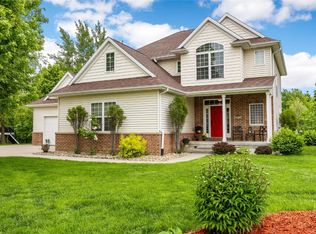 3311 Mulberry Dr, Marion, IA 52302