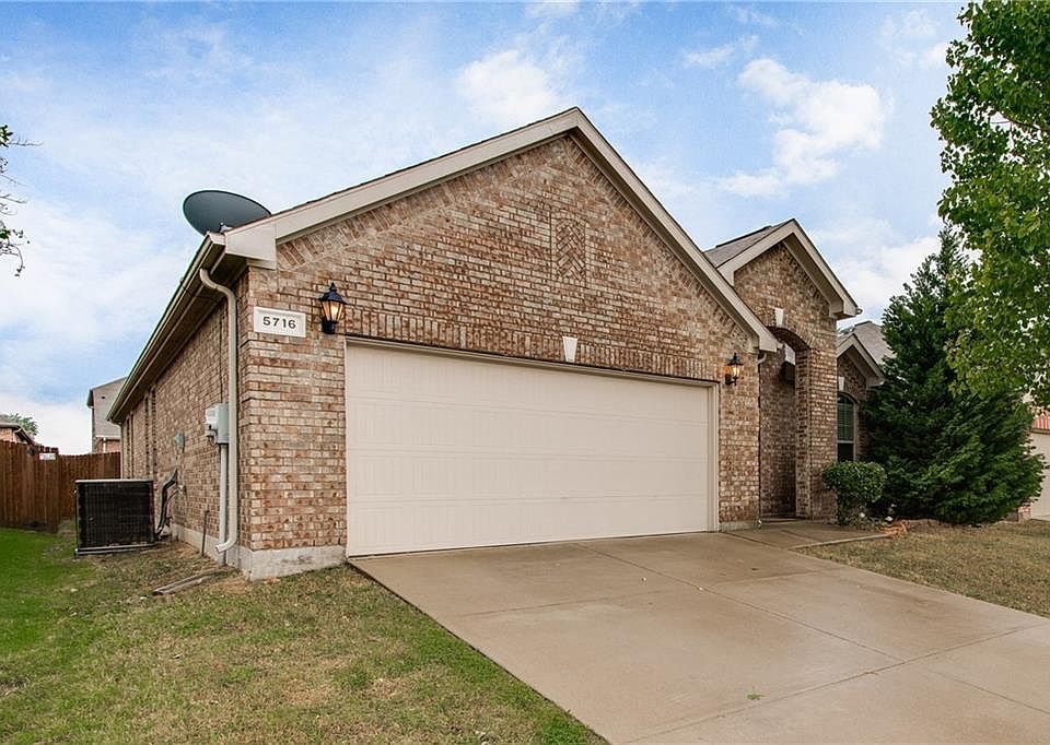 1st image of 5716 Fountain Flat Dr