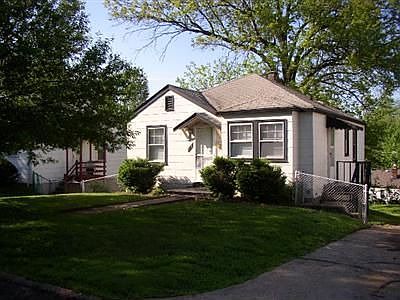 Gabled Front