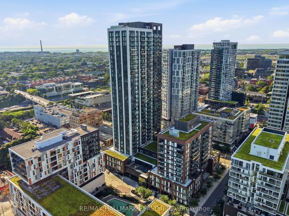 130 River St #1306, Toronto, ON M5A 0R8