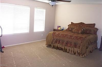 3rd image of 864 S 165th Ln