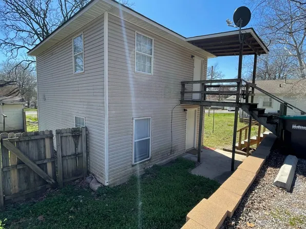 703 Goingsnake, 703 Goingsnake St #1, Tahlequah, OK 74464