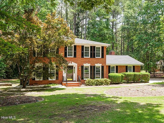 4th image of 4059 Pheasant Run Drive