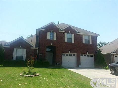 1st image of 419 Lindsey Ln