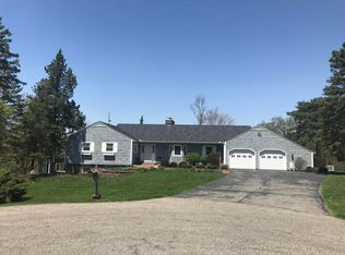 4426 Barton Rd, Lansing, MI 48917
