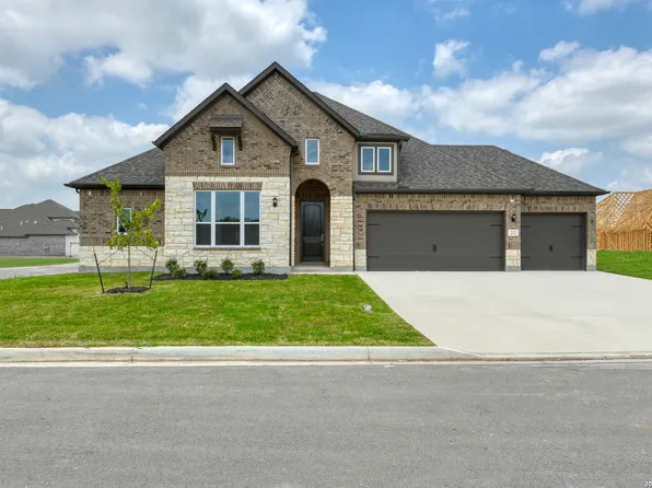 212 Megan's Lane, Castroville, TX 78009