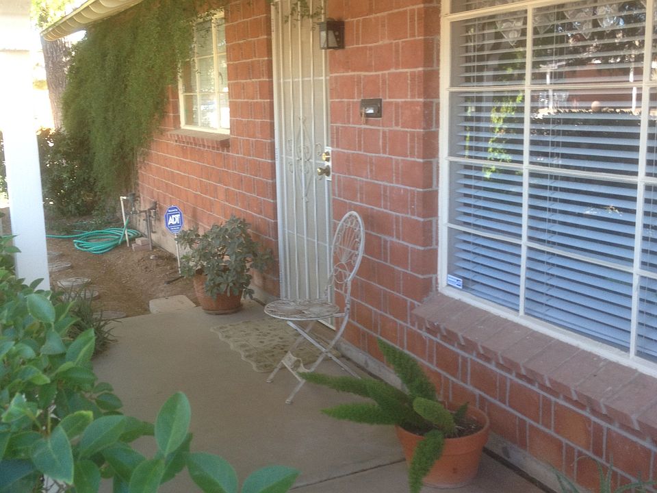 1st image of 8439 E Catalina Dr