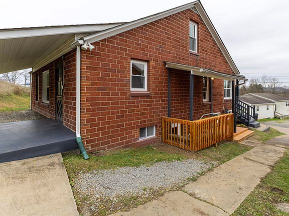 3rd image of 45 Opal Dr