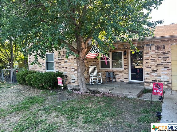 2nd image of 1408 Phyllis Dr