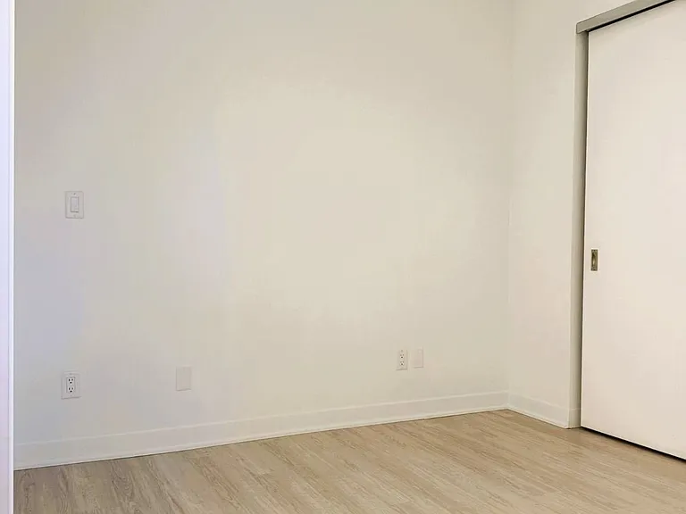 185 Alberta Ave #306 — Photo 27