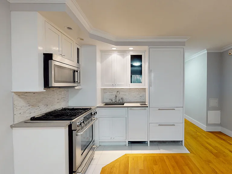 50 W 97th St #3K — Photo 3