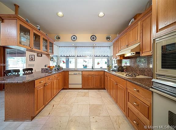 4th image of 7255 SW 141st Ter