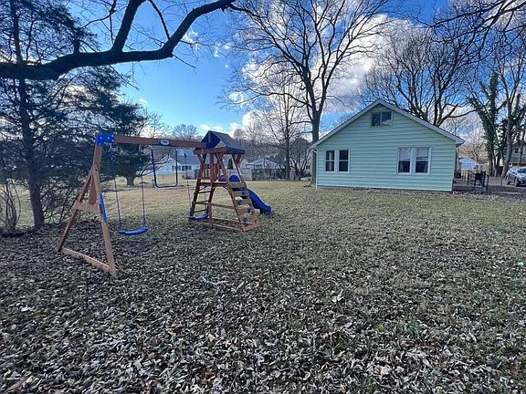 5th image of 542 Nowlin Ave