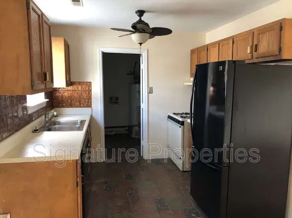 1123 Leslie Ann Dr, Richmond, VA 23223
