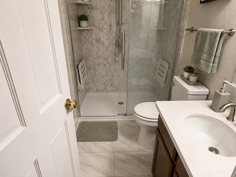 1416 Santa Margarita St #H — Photo 3