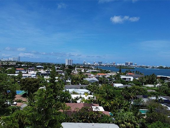 3rd image of 11445 N Bayshore Dr