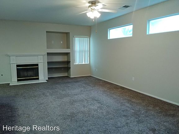 5th image of 1078 W Sandstone Dr