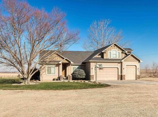 5839 Sky Ranch Rd, Nampa, ID 83686