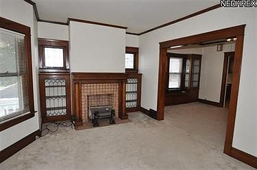 3rd image of 1258 Nicholson Ave