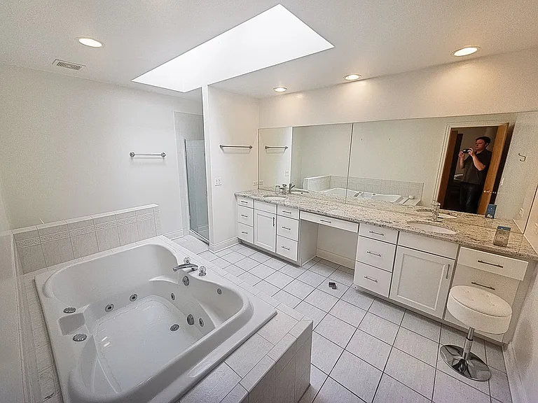 1657 W Wrightwood Ave #3W — Photo 26