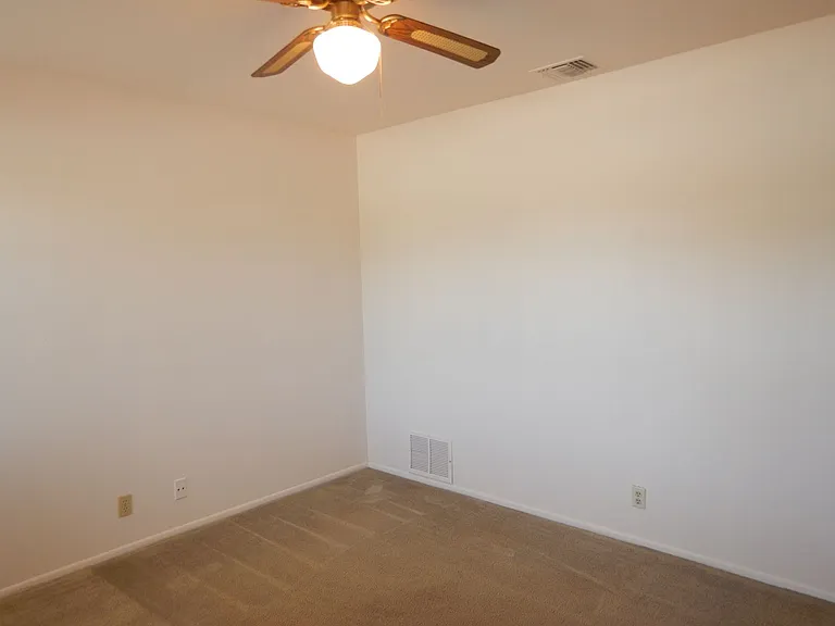 14304 Indian Woods — Photo 17