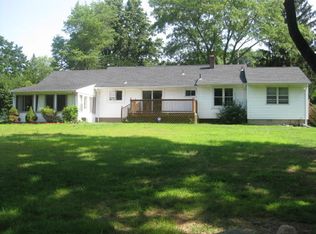 18 Alan Dr, Parsippany, NJ 07054