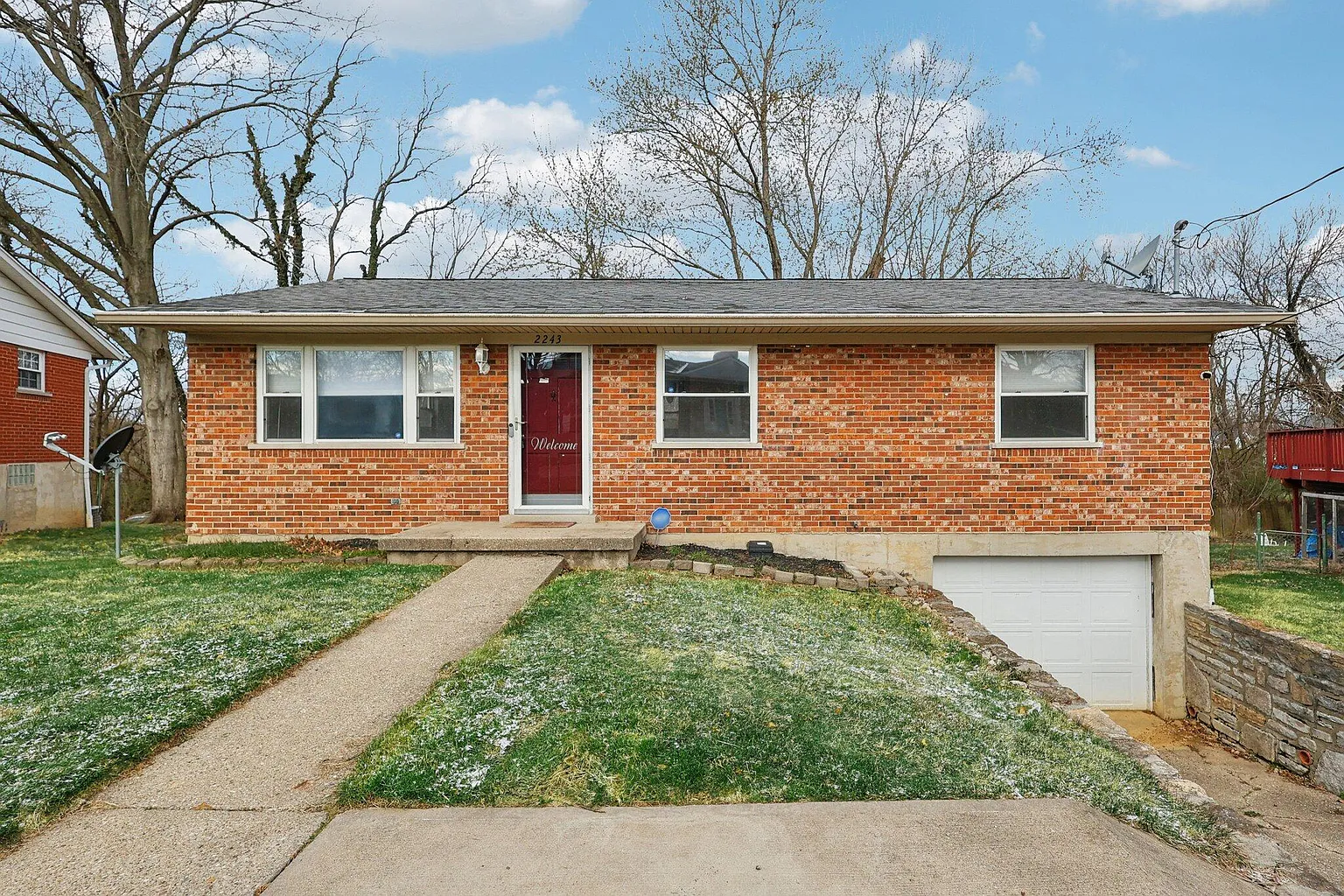 2243 Janes Ln photo 1