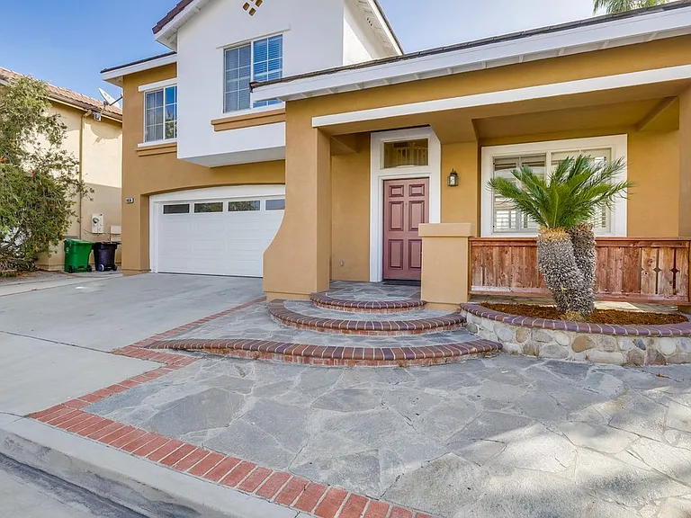 14656 Acacia St — Photo 6