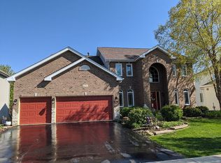 630 Carnation Dr, Oswego, IL 60543