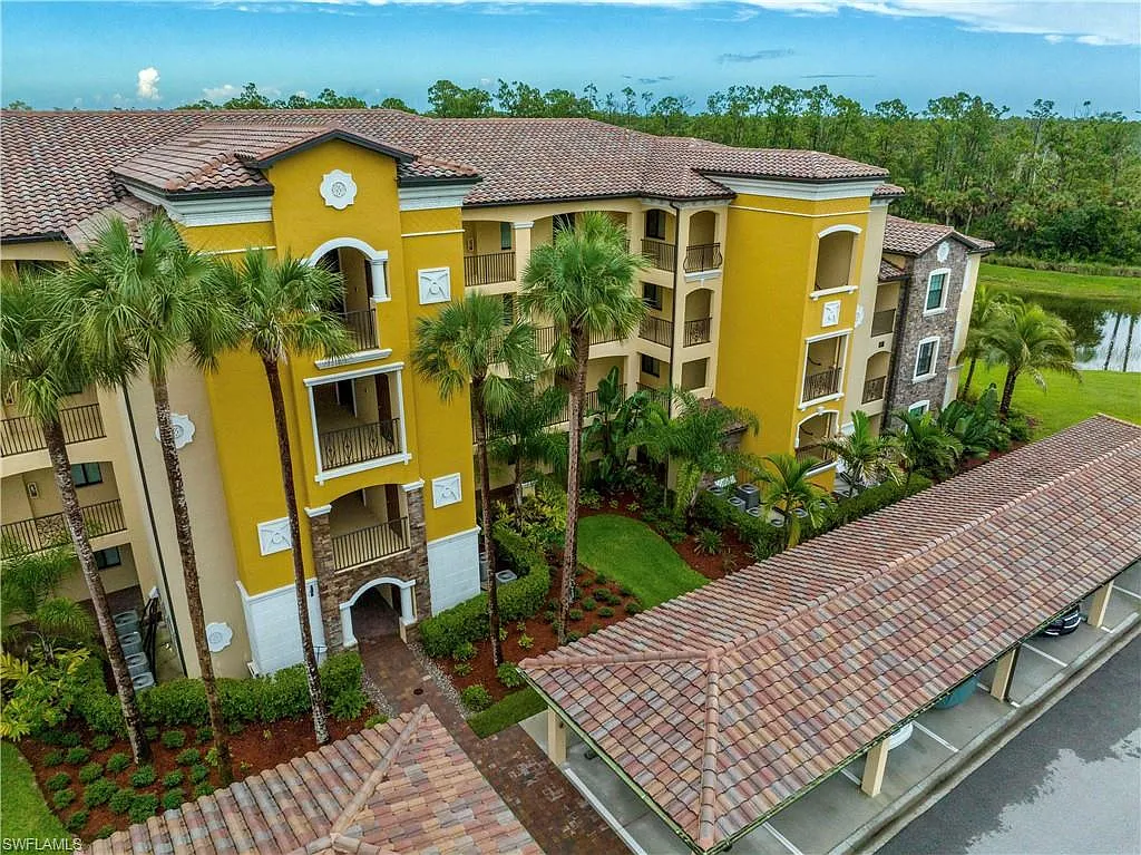 2 bed, 2.0 bath, 1107 sqft, $6,500 — Photo 2