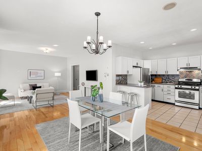 48 Woodlawn St Unit 8, Jamaica Plain, MA, 02130