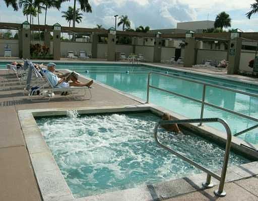 MAIN POOL