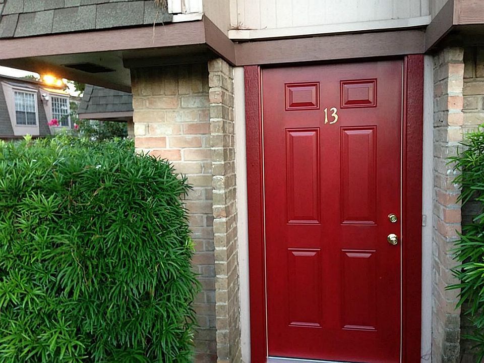 1st image of 12633 Memorial Dr #3/13