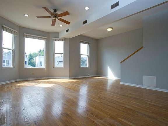 5th image of 3508 W Diversey Ave #2
