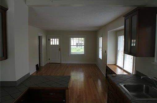 3rd image of 4508 Eaton St
