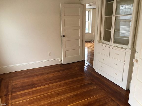 44 Park St. ##2 Salem Shared Unit Photo 5
