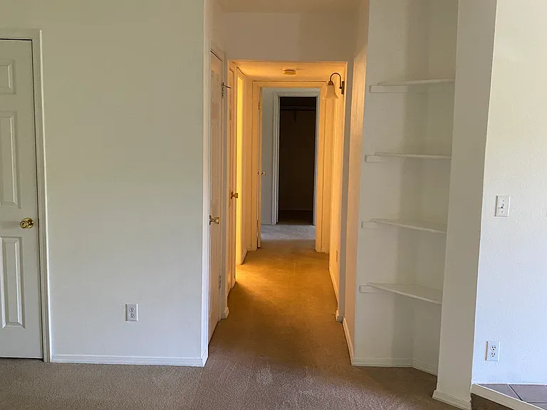 740 Copper Ln #201 — Photo 10