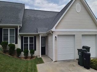 6 Paige Dr, Staunton, VA 24401
